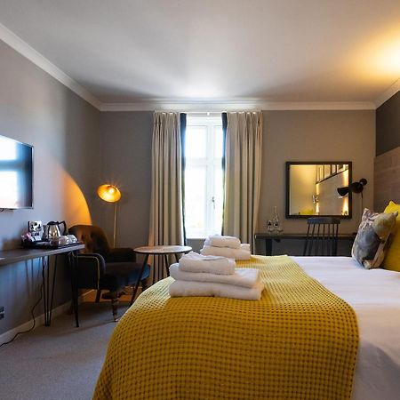 Bridge Hotel Greenford  Eksteriør bilde