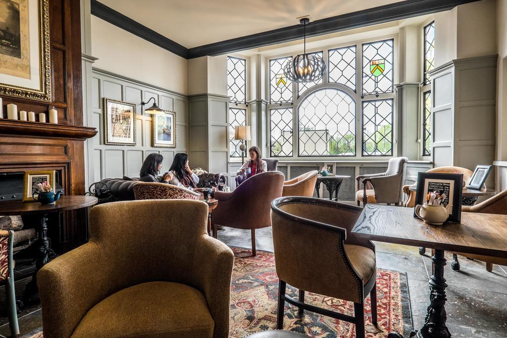 Bridge Hotel Greenford  Eksteriør bilde