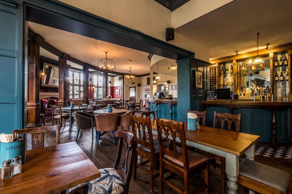 Bridge Hotel Greenford  Eksteriør bilde