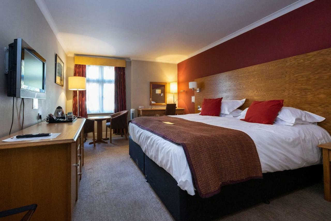 Bridge Hotel Greenford  Eksteriør bilde